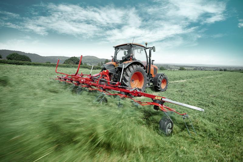 Kverneland 8590
