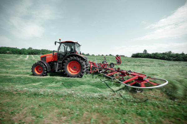 Kverneland 8590